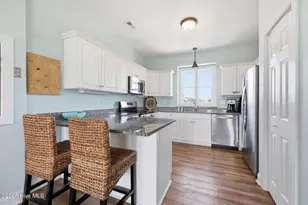 9911 Chrissie Wright Ct, Emerald Isle, NC 28594 - Photo 11
