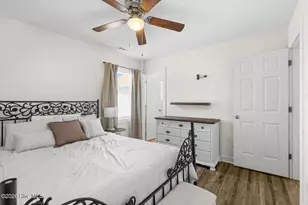 300 Foxtrace Ln, Hubert, NC 28539 - Photo 25