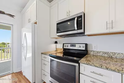 112 Robin Avenue #B, Atlantic Beach, NC 28512 - Photo 23