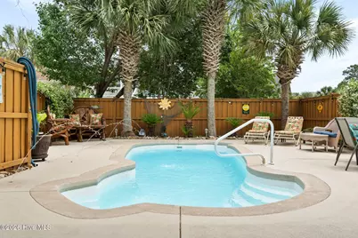 110 Palm Breeze Drive, Carolina Beach, NC 28428 - Photo 5