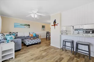 217 Atlanta Ave, Carolina Beach, NC 28428 - Photo 11