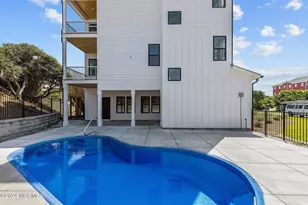 101 Melaine St, Emerald Isle, NC 28594 - Photo 53