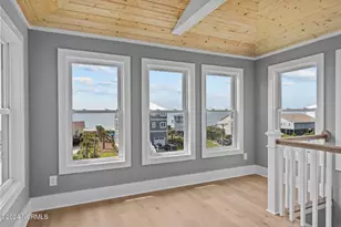 101 Melaine St, Emerald Isle, NC 28594 - Photo 41