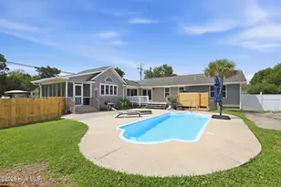 602 W Broad St, Swansboro, NC 28584 - Photo 51
