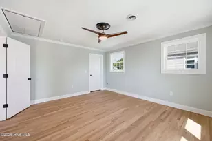 602 W Broad St, Swansboro, NC 28584 - Photo 37