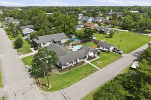602 W Broad St, Swansboro, NC 28584 - Photo 9