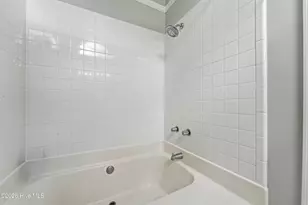 308 Pebble Ln, Jacksonville, NC 28546 - Photo 35
