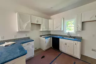 517 Bartley St, Vass, NC 28394 - Photo 7