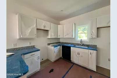 517 Bartley Street, Vass, NC 28394 - Photo 9