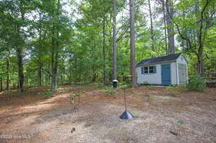 595 E L Ives Dr, Aberdeen, NC 28315 - Photo 69