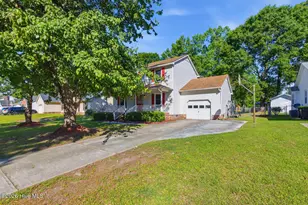 165 Raintree Cir, Jacksonville, NC 28540 - Photo 43