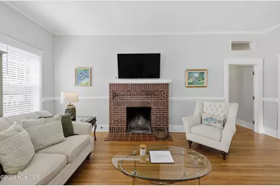 1105 W Church Street, Elizabeth City, NC 27909 - Photo 7