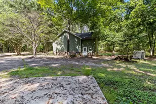 359 Gibson Dairy Rd, Elizabethtown, NC 28337 - Photo 27