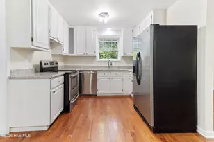 359 Gibson Dairy Rd, Elizabethtown, NC 28337 - Photo 15