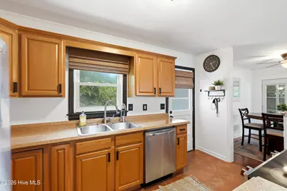 805 Adelaide Drive, Wilmington, NC 28412 - Photo 15