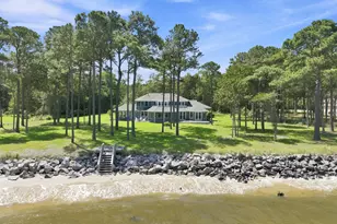 492 Sandy Point Dr, Beaufort, NC 28516 - Photo 17