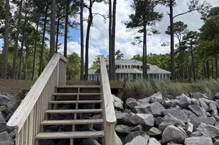 492 Sandy Point Dr, Beaufort, NC 28516 - Photo 13