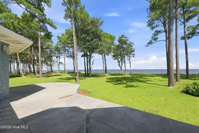 492 Sandy Point Drive, Beaufort, NC 28516 - Photo 11