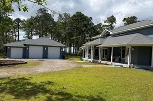 492 Sandy Point Dr, Beaufort, NC 28516 - Photo 3