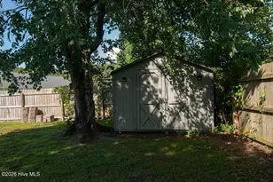 172 Glenwood Dr, Hubert, NC 28539 - Photo 3