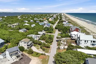 6820 Ocean Dr, Emerald Isle, NC 28594 - Photo 9