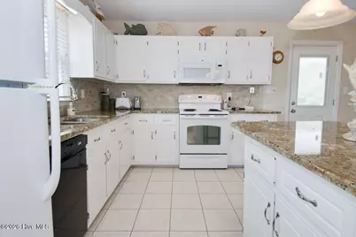 6820 Ocean Drive, Emerald Isle, NC 28594 - Photo 19