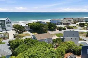 6820 Ocean Dr, Emerald Isle, NC 28594 - Photo 5