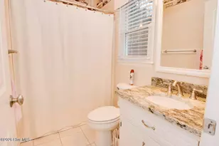 6820 Ocean Dr, Emerald Isle, NC 28594 - Photo 31