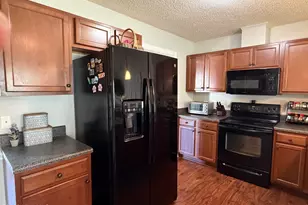 2333 Sadler Dr, Winterville, NC 28590 - Photo 7
