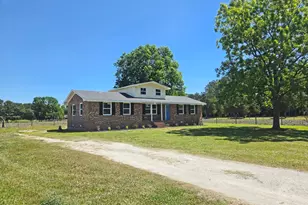 1807 Nc Hwy 111, Chinquapin, NC 28521 - Photo 35