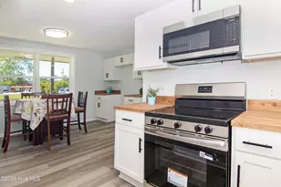 1807 Nc Hwy 111, Chinquapin, NC 28521 - Photo 5