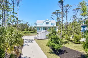 614 Marsh Grass Ct, Southport, NC 28461 - Photo 3