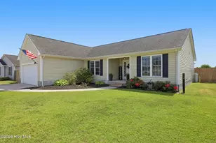 110 Eva Koonce Ln, Richlands, NC 28574 - Photo 3