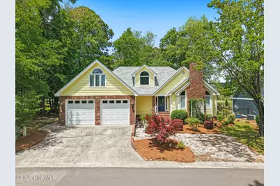1714 Oakbrook Drive SW, Ocean Isle Beach, NC 28469 - Photo 1