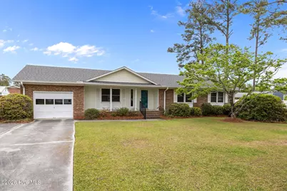 902 Hedrick Boulevard, Morehead City, NC 28557 - Photo 3