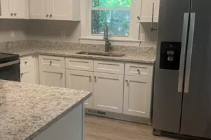 1105 Brownview Dr, Rocky Mount, NC 27801 - Photo 5