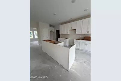 2223 Greenwood Court, Jacksonville, NC 28546 - Photo 9