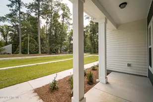 2223 Greenwood Ct, Jacksonville, NC 28546 - Photo 9
