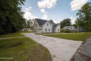 2223 Greenwood Ct, Jacksonville, NC 28546 - Photo 1