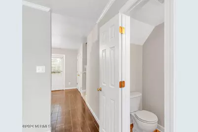 300 Streamwood Drive, Jacksonville, NC 28546 - Photo 7
