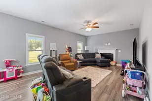 101 Weatherstone Ct, Pikeville, NC 27863 - Photo 17