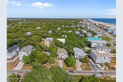 212 SE 78th Street, Oak Island, NC 28465 - Photo 5