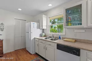 212 SE 78th St, Oak Island, NC 28465 - Photo 15