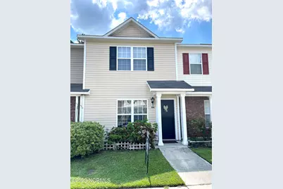 104 Meadowbrook Lane, Jacksonville, NC 28546 - Photo 1
