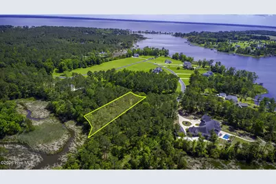 272 Southern Plantation Drive S, Oriental, NC 28571 - Photo 3