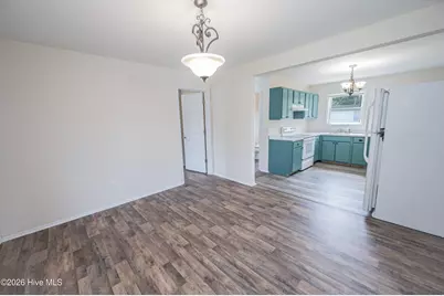 1205 Kinston Street, New Bern, NC 28560 - Photo 3