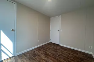 119 N King St, Hubert, NC 28539 - Photo 17