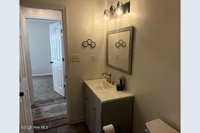 [Address not provided], Jacksonville, NC 28546 - Photo 9