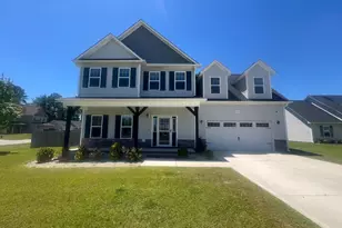 303 Breezeway Dr, Sneads Ferry, NC 28460 - Photo 1
