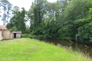 17038 E Nc 55 Hwy, Bayboro, NC 28515 - Photo 9